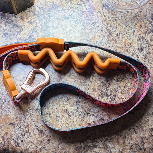 FARM Rio Colorful Dog Leash like new - Picture 2 of 5